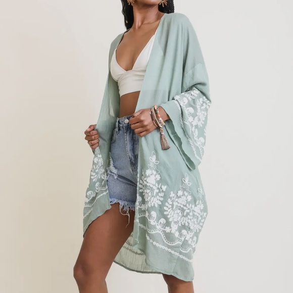 boutique Tops - Embroidered Mint Green Kimono CardiganNWT just coastal colors. Just gorgeous.